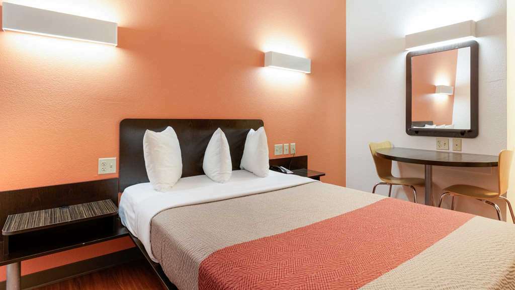 Hotel 6 Barre Arena Wilkes-Barre